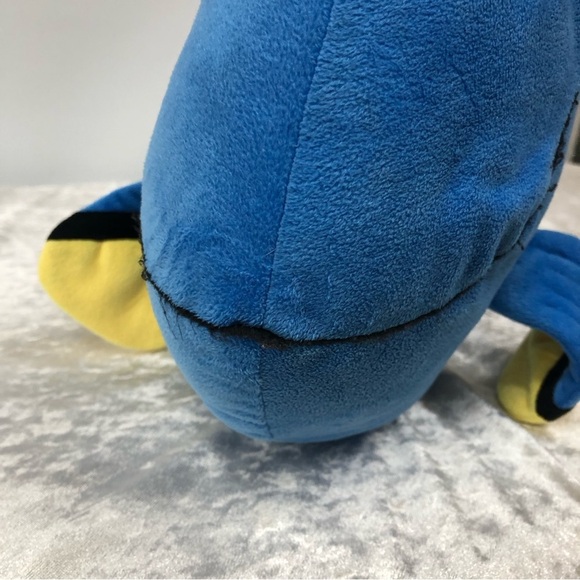 Disney Finding Dory Pillow Pets Stuffed Plush - Picture 3 of 13